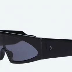 Rick Owens Sunglasses Shield Black 11 Rick Owens Sunglasses Shield Black -herre-solbriller Butikk unnamed file 1210