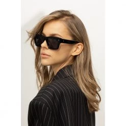 Valentino Embossed Sungles Black -herre-solbriller Butikk unnamed file 1552